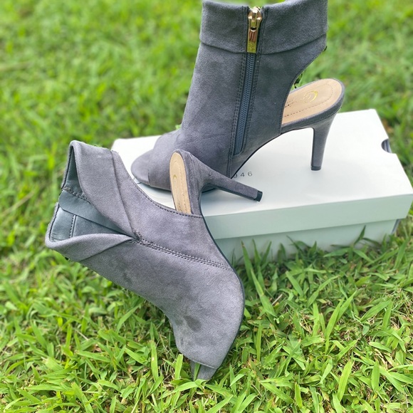 Women boots - Picture 5 of 8